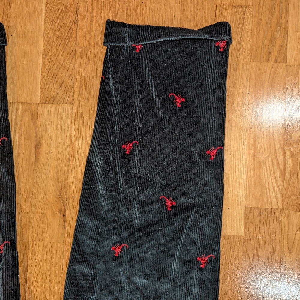 Polo by Ralph Lauren Black Corduroy Pants with Red Embroidery - Picture 6 of 16